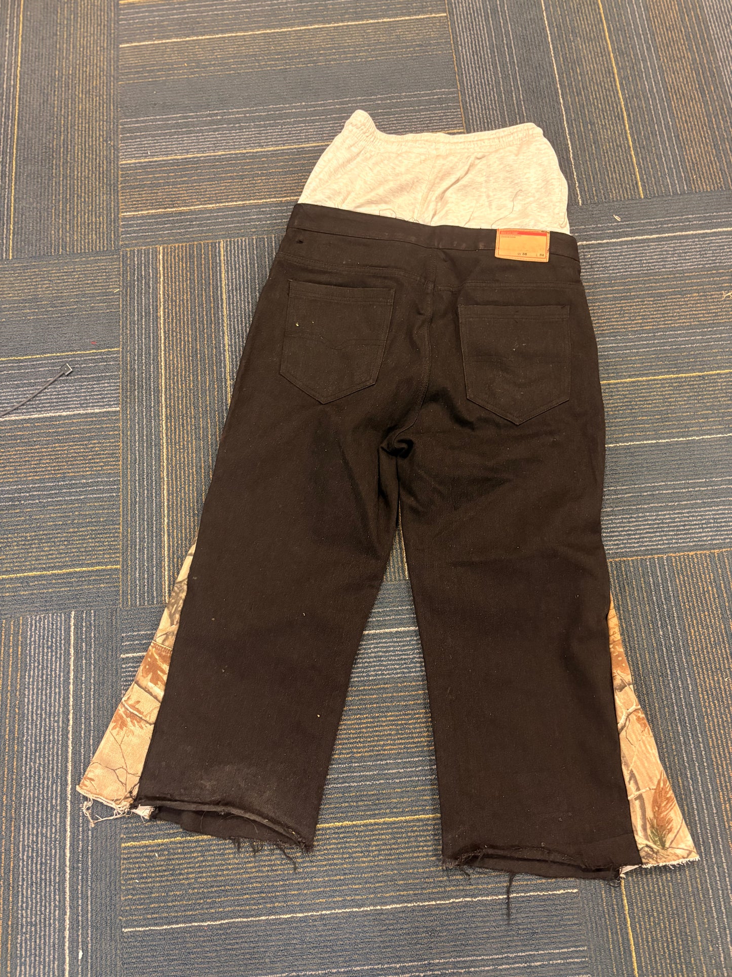 Black double waisted Jeans