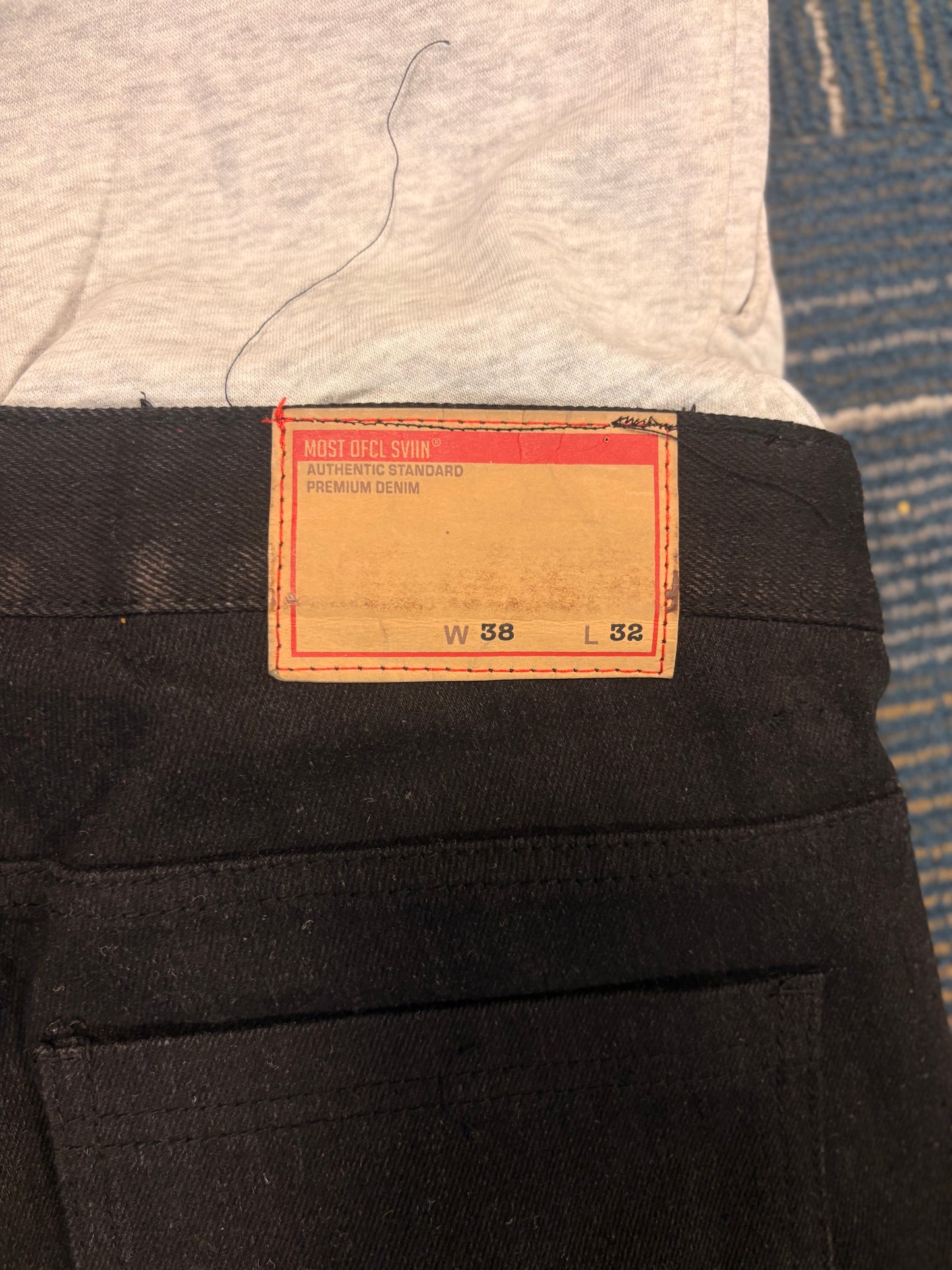 Black double waisted Jeans