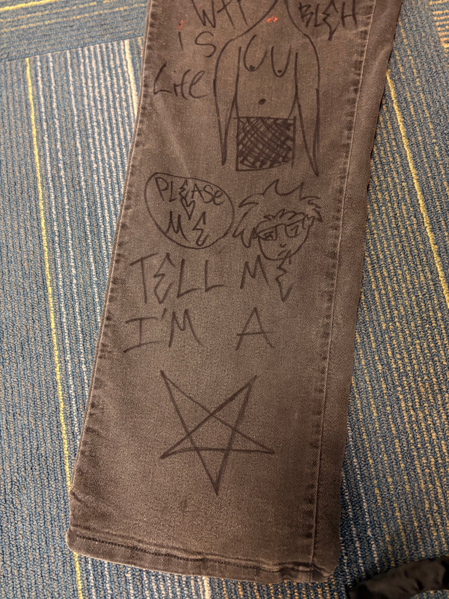 Hand Drawn Lee Jeans With Bell Balls